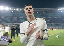 U CENTRU SKANDALA Trener koristi Srbina za rat, puca na sve strane