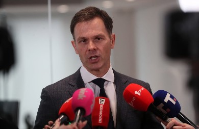 "BLOKADERIMA SVE SMETA, JER IM SMETA USPEH SRBIJE" Mali za Alo: Hoćemo da budemo prvi u Evropi sa letećim taksijima 