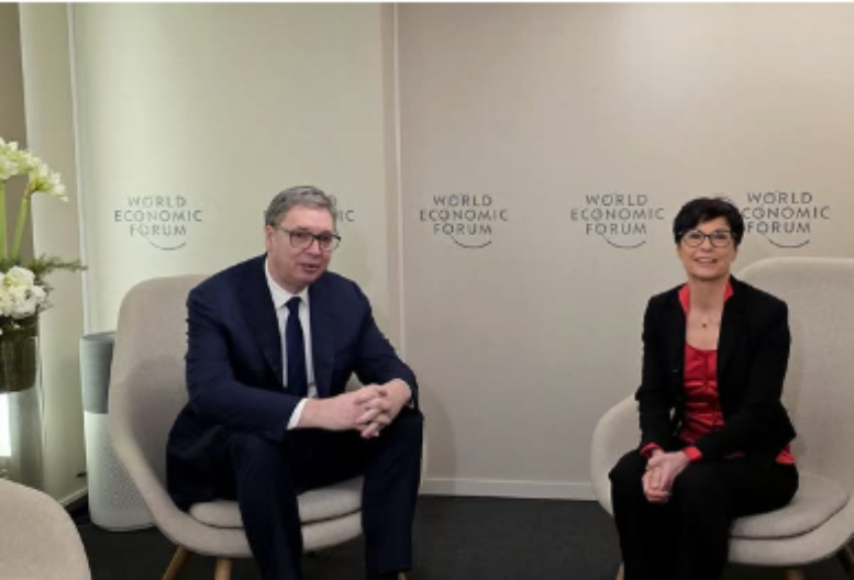 DOK BLOKADERI POKUŠAVAJU DA NAHUŠKAJU EU NA SRBIJU, VUČIĆ JAČA POZICIJU DRŽAVE Marta Kos se oglasila posle sastanka sa predsednikom Srbije