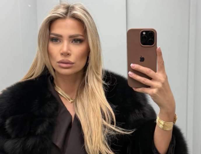 PRVO OGLAŠAVANJE KASPEROVE BIVŠE Nakon Minine i njegove veridbe, otkrila jednu stvar!