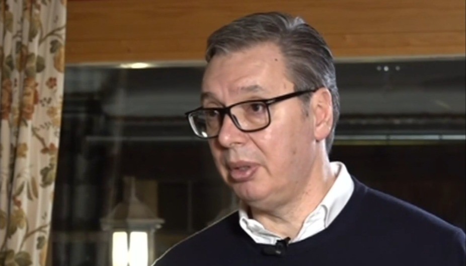 VELIKE SILE VIŠE I NE KRIJU KAKO OTIMAJU TERITORIJE Vučić: Amerika jača, Evropa slabi, a Srbija nikad manje zadužena