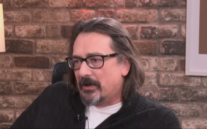 "DEKONSTRUKCIJA": Dugo putovanje od Fransoa Miterana do Suzane Vasiljević