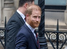 Da li je i ovo predstava za javnost? Princ Hari ogolio dušu i otkrio istinu o Megan Markl!