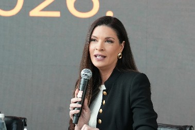 OVO JE PRVI MUŽ SANJE KUŽET Viđali ste ga na Pinku, a voditeljka je samo jednom govorila o njemu