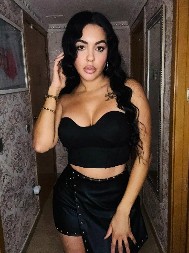 GEORGININA DVOJNICA SIROMAŠNA I SREĆNA Samohrana majka postala internet senzacija