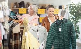 Ako vozite u jakni, u problemu ste: Ovde će vas kazniti 200 evra zbog toga