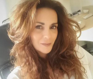 „SAMO SU JOJ NOGE VIRILE ISPOD AUTA“: Majku (56) progutala bujica u Atini, umrla u najgorim mukama dok su ljudi nemoćno gledali