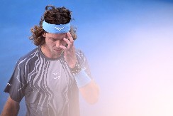 NOVO IZNENAĐENJE Rus doživeo debakl na Australijan openu