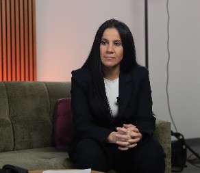 DA SRBIJA NIJE SUVERENA ZEMLJA, BLOKADERI BI LEČILI SAMO SEBE Perić iz RFZO o užasnoj, diskriminatornoj odluci lekara