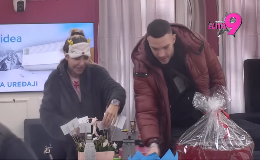 MUK U ELITI Baja poslao luksuzne poklone Aneli i Anđelu, niko ne veruje šta se desilo! (FOTO)