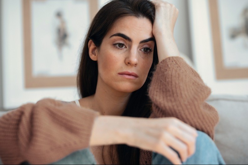 Telo se žali: Na 4 načina vam govori da mu nedostaje ključan vitamin, pojačajte dozu ishranom ili na ovaj način