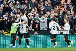 POTPUNI DELIRIJUM NA "MESTALJI" Dmitrović poklekao u 94. minutu nadoknade za erupciju oduševljenja na tribinama