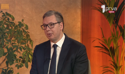 VUČIĆ PORUČIO GRAĐANIMA: Moramo da čuvamo svoju zemlju, da se borimo i radimo!