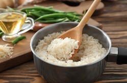 Pirinač nikad više neće biti slepljen: Uz ovaj trik je uvek rastresit i savršeno skuvan!