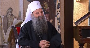 "ZABLAGODARIMO GOSPODU..." Patrijarh Porfirije čestitao titulu srpskim "delfinima", pa ih pozvao u Hram Svetog Save