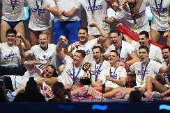 SRBIJA JE ŠAMPION EVROPE! "Delfini", vi ste naši heroji: Vaterpolisti u pravom klasiku srušili Mađare i okitili se zlatom! 