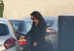 "GAZDA LOKALA PITA KOLIKO KOŠTAŠ, ODEŠ U DVA SA DVA I TO JE TO" Pevačica progovorila o prostituciji