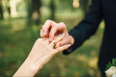 "UNIŠTIO MI JE ŽIVOT!" Srpkinja se udala za Hercegovca, pa posle svadbe doživela ŠOK