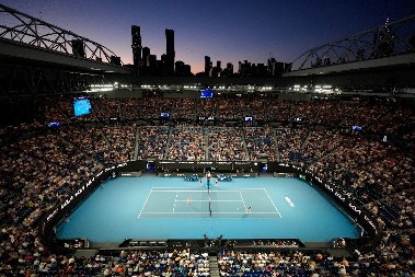 TENIS OVO NE PAMTI Ispisana istorija na Australijan openu, prštaće na sve strane