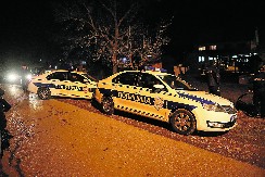 TINEJDŽERI NASMRT PRETUKLI MUŠKARCA (61) U BOJNIKU Vezali ga i tukli rukama, nogama i drvenom motkom!