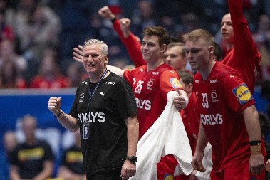 KLADIONICE NEMAJU DILEMU Danas je finale SP u rukometu, a pobednik se već zna. Hrvatska? Aha...