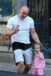 POZNATI PEVAČ DUŽAN DESINGERICI! Otkriveni svi detalji, evo o čemu je reč