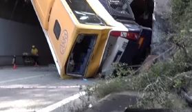 PREVRNUO SE AUTOBUS NA AUTO-PUTU U njemu oko 20 putnika! Haos u blizini Zagreba