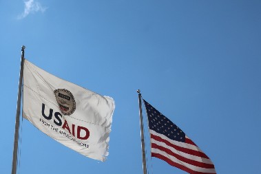 „IZBACIĆU LUDAKE IZ USAID“ Tramp „Amerika na prvom mestu“ – zaposleni od subote na administrativnom odsustvu