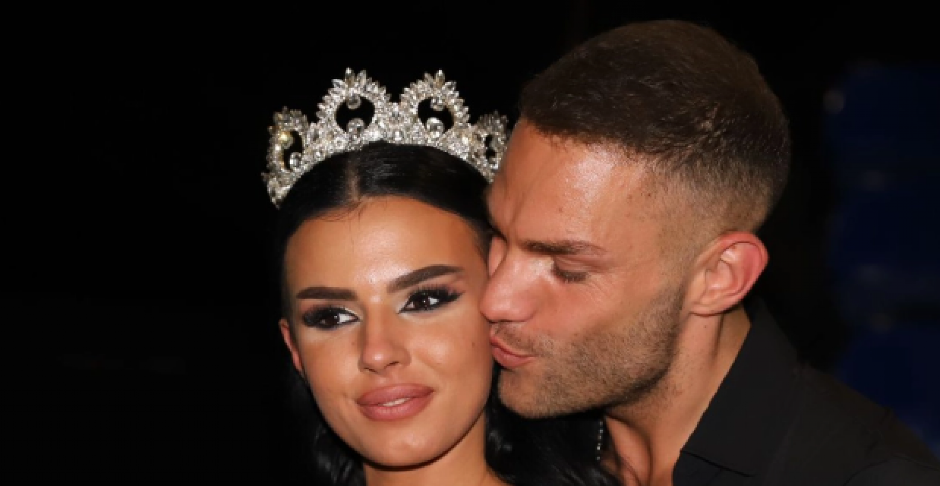 NAJVEĆI STRAH ANĐELA RANKOVIĆA OTKRIVEN! Anita konačno progovorila o snimcima koje njenog bivšeg mogu mnogo da koštaju