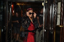 KAŽU DA JE NAJTUŽNIJU PESMU NA ESTRADI OTPEVALA ANA NIKOLIĆ Satkana od bola i tuge, ledi krv u žilama