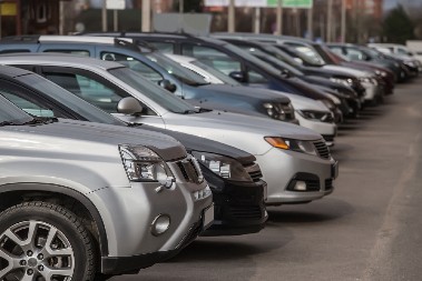 KLJUČNO VREME KADA TRŽIŠTE AUTOMOBILA CVETA Najbolji tajming za prodaju i kupovinu