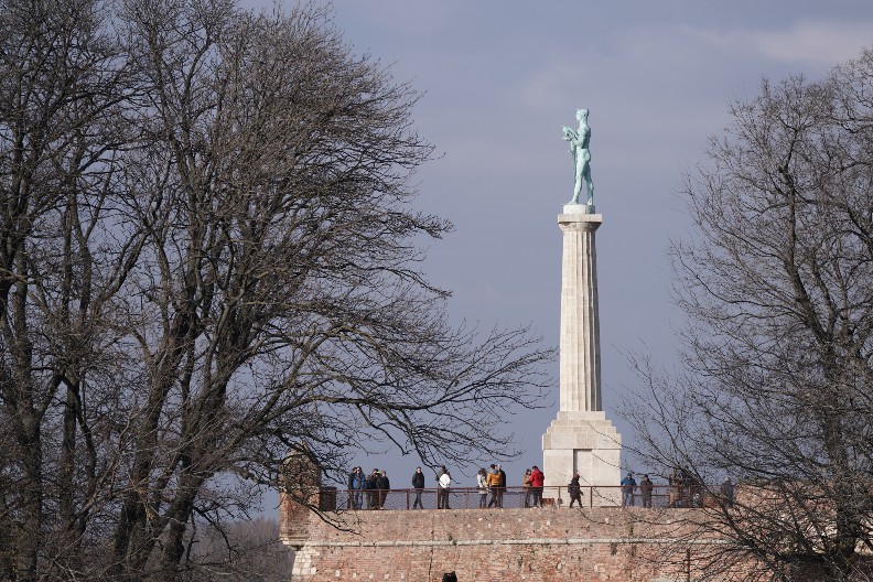 PADA LEDENA NOĆ! Duboki mraz u Srbiji, ovde se očekuju sneg i kiša