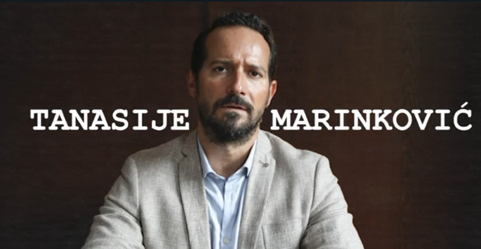 Tanasije Marinković, “objektivni” član “nezavisne” anketne komsije snimao spotove za Demokratsku stranku (VIDEO)