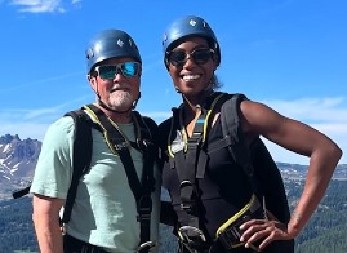 DEDA PREKO APLIKACIJE ZA UPOZNAVANJE ''SMUVAO'' 43 GODINE MLAĐU Devojka otkrila tajnu zbog čega mladići ne mogu ni da mu priđu!