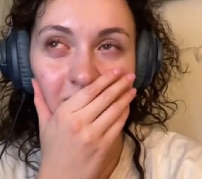 JEZIVO OTKRIĆE Komšija je pozvao na večeru, a kada je shvatila pravi razlog, umalo se onesvestila od šoka! (VIDEO)