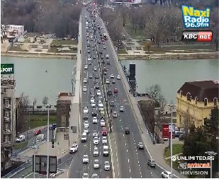 POČEO JUTARNJI ŠPIC U BEOGRADU Ako ste krenuli ovim delovima grada, budite strpljivi!