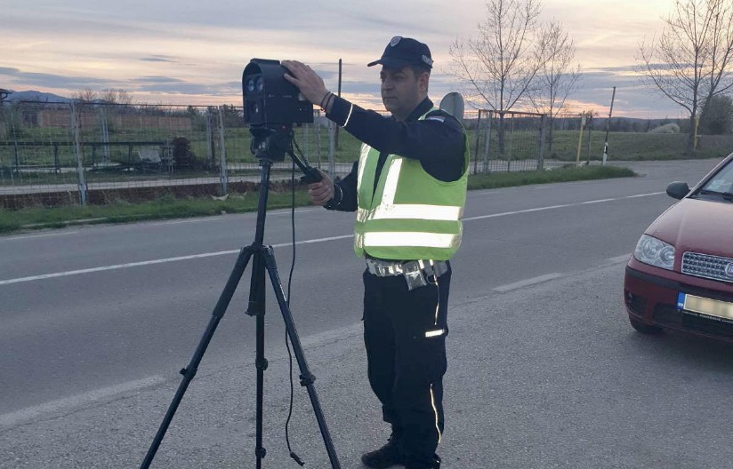 VOZIO POD DEJSTVOM SPIDA! Policija uhapsila drogiranog mladića u Blacu