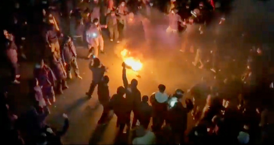 MOGLO JE BITI 30.000 MRTVIH Režim odvezao ruke policiji, osvanule crne prognoze