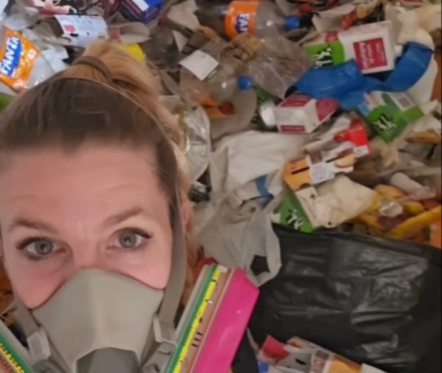 ČISTAČICA UŠLA U KUĆU STARICE I ZANEMELA OD UŽASA: Ono što je zatekla ledi krv u žilama (VIDEO)