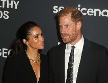 Zatekli su mnoge! Princ Hari i Megan Markl zahtevaju da im se osoblje obraća s ove 3 reči