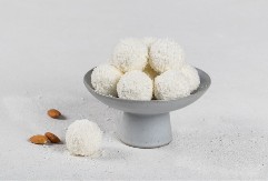 KOKOS BOMBICE MOŽE I DETE DA NAPRAVI A vole ih svi od 7 do 107 godina