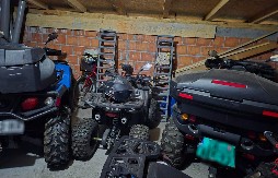 FILMSKO HAPŠENJE LAŽNOG AGENTA Prevario narod za 12 miliona, pao u Zrenjaninu