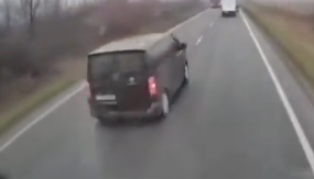 ŠOKANTNO OTKRIĆE Evo šta je pronađeno kod vozača kombija u kojem su poginuli navijači PAOK-a