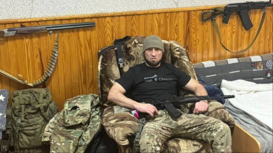 "GRANATE SU PADALE, A MI SMO PRŽILI KROFNE": Život i smrt snajperista u Volčansku (FOTO)