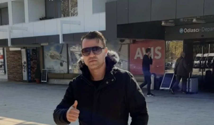 SA 39 POSTAO DEDA, PA OBEZBEDIO DECU DO KRAJA ŽIVOTA Pevač zaradio ogroman novac od muzike: "Kupio sam svakom detetu po stan"