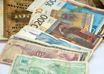 Ako imate ovu novčanicu od 10 dinara vi ste "bogati" - njena vrednost ide i do 8.000 evra 