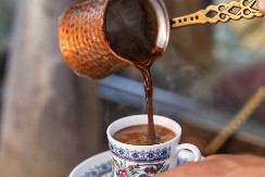 SRBI, GODINAMA OVO RADITE POGREŠNO! Zbog ove greške kafa vam NIKAD nema pravi ukus!