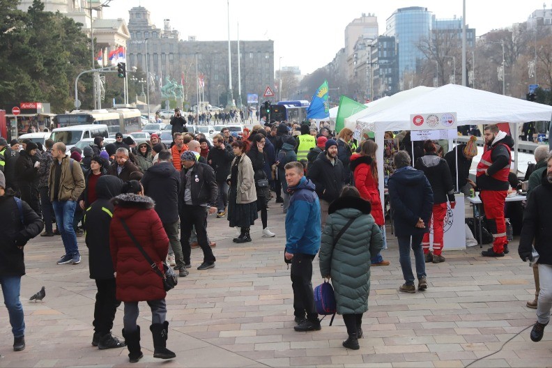 BLOKADERI POTVRDILI: Nećemo priznati rezultate izbora, hoćemo na vlast preko ulice!