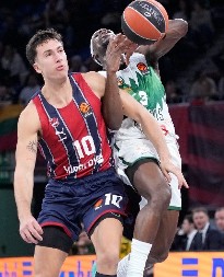 FRANSISKO NIJE MOGAO SAM Baskonija srušila Žalgiris i odigrala za Zvezdu