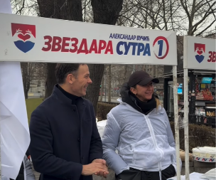 "DAN PO DAN, KORAK PO KORAK" Siniša Mali objavio video: Vikend smo započeli sa građanima kod Vukovog spomenika